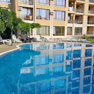 Vesta Riviera - Free Parking Aparthotel Goldstrand
