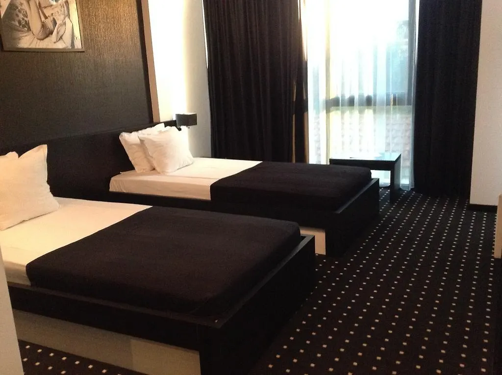 Hotel Fashion Sofia 3*,
